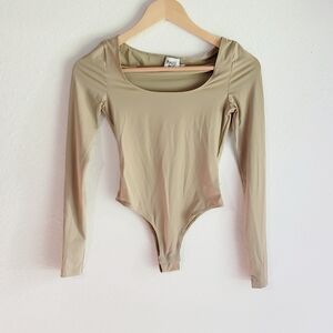 NWOT Princess Polly Nude Long Sleeved Bodysuit